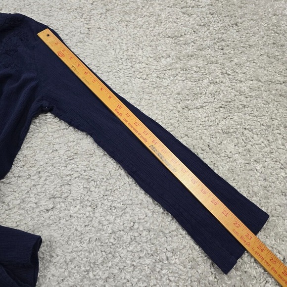 Lilly Pulitzer Shirt Womens Medium Blue Long Sleeve Tunic Embroidered Gauzy - Picture 11 of 12